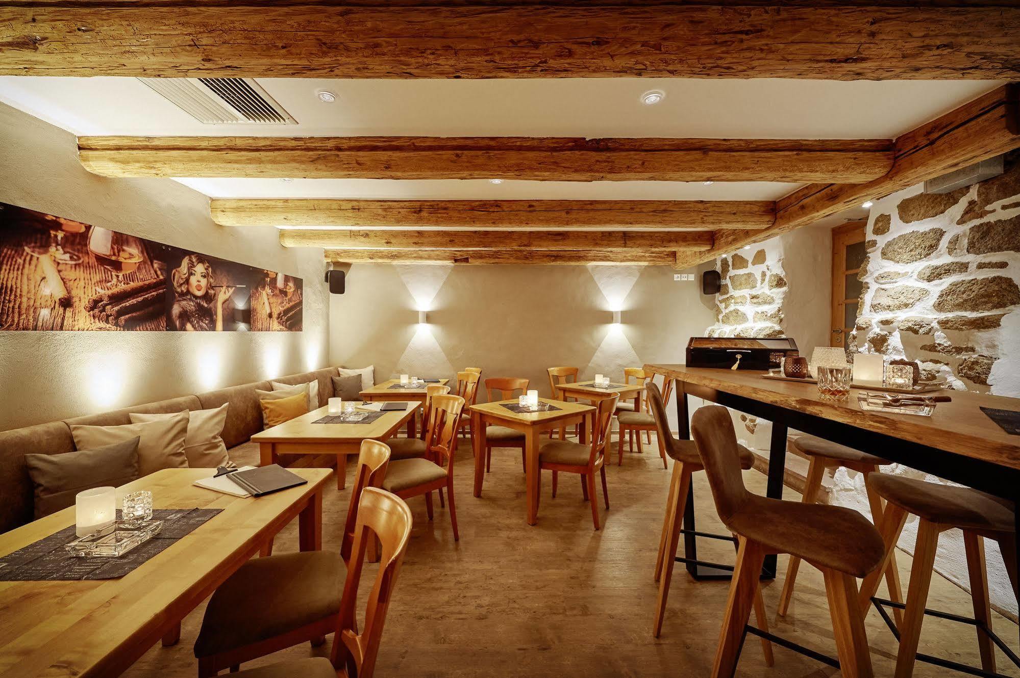 Hotel Hanauerhof Апенвайер Екстериор снимка